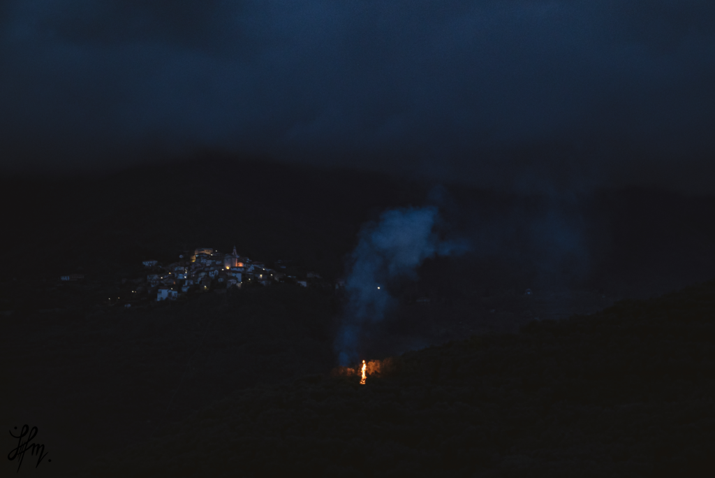 Photographie de rue en couleur, photographie de villages en italie du nord.